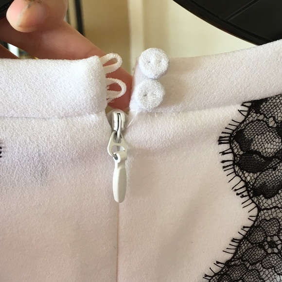 NWT Authentic BCBG Max Azria floor length gown 0 - Picture 7 of 7